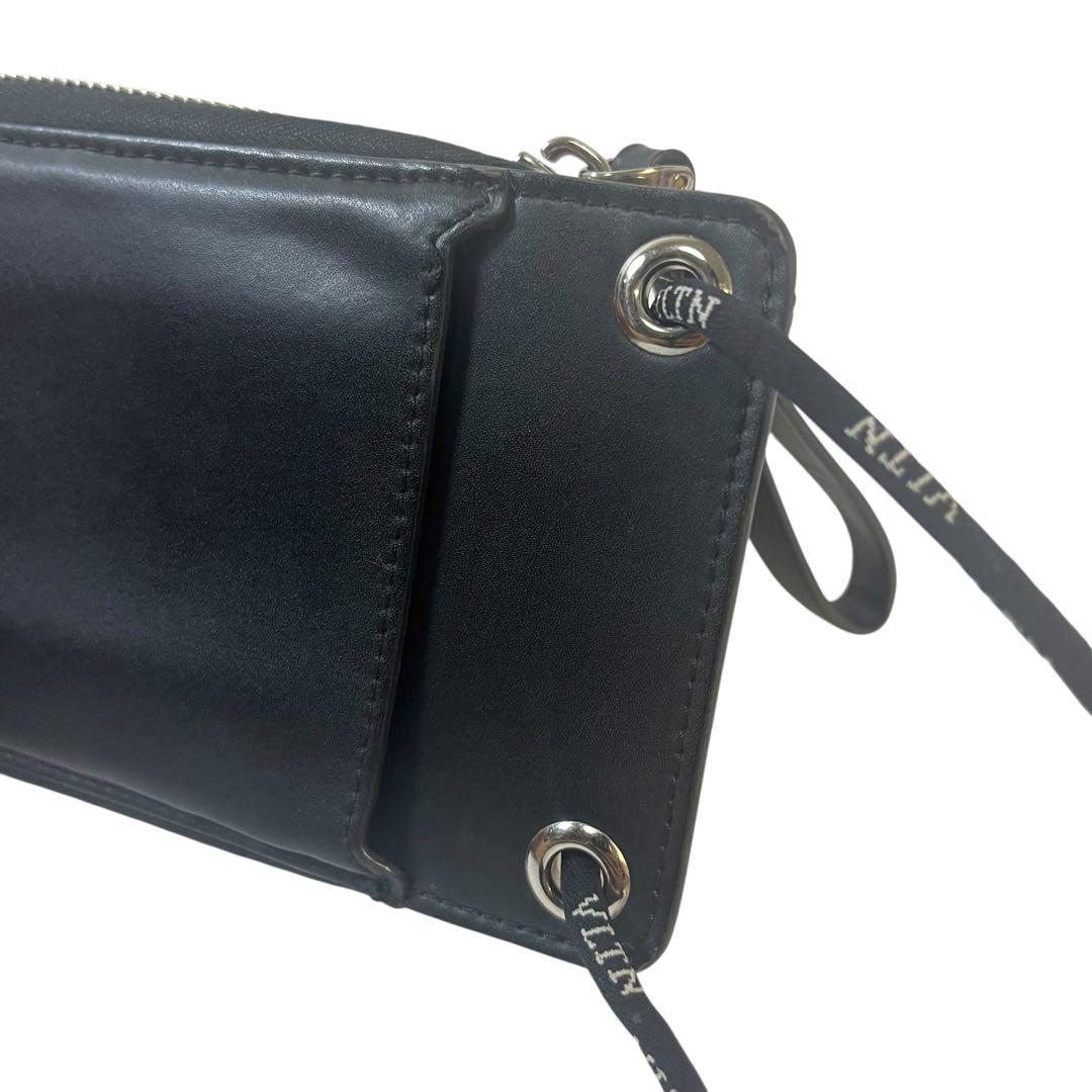 ヴァレンティノ　ショルダーウォレット　ネックストラップウォレット　VLTN