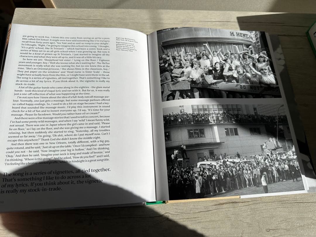 Paul McCartney The Lyrics 英語原版 ハードカバー 2冊