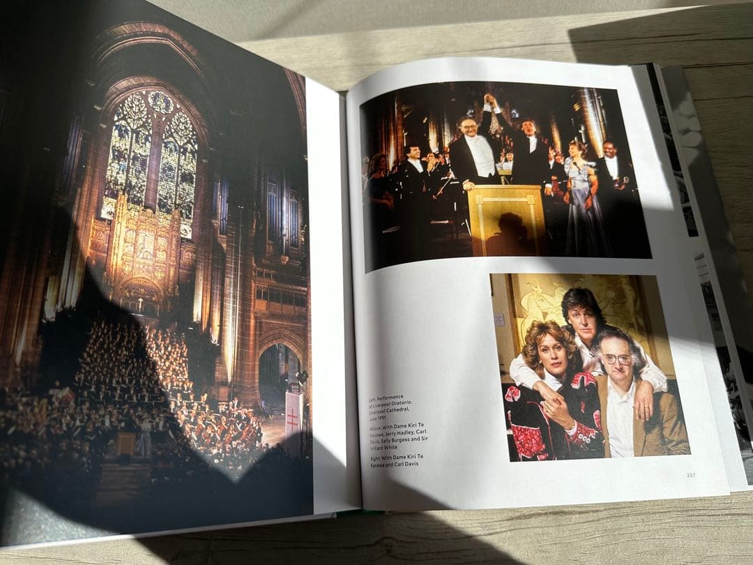 Paul McCartney The Lyrics 英語原版 ハードカバー 2冊