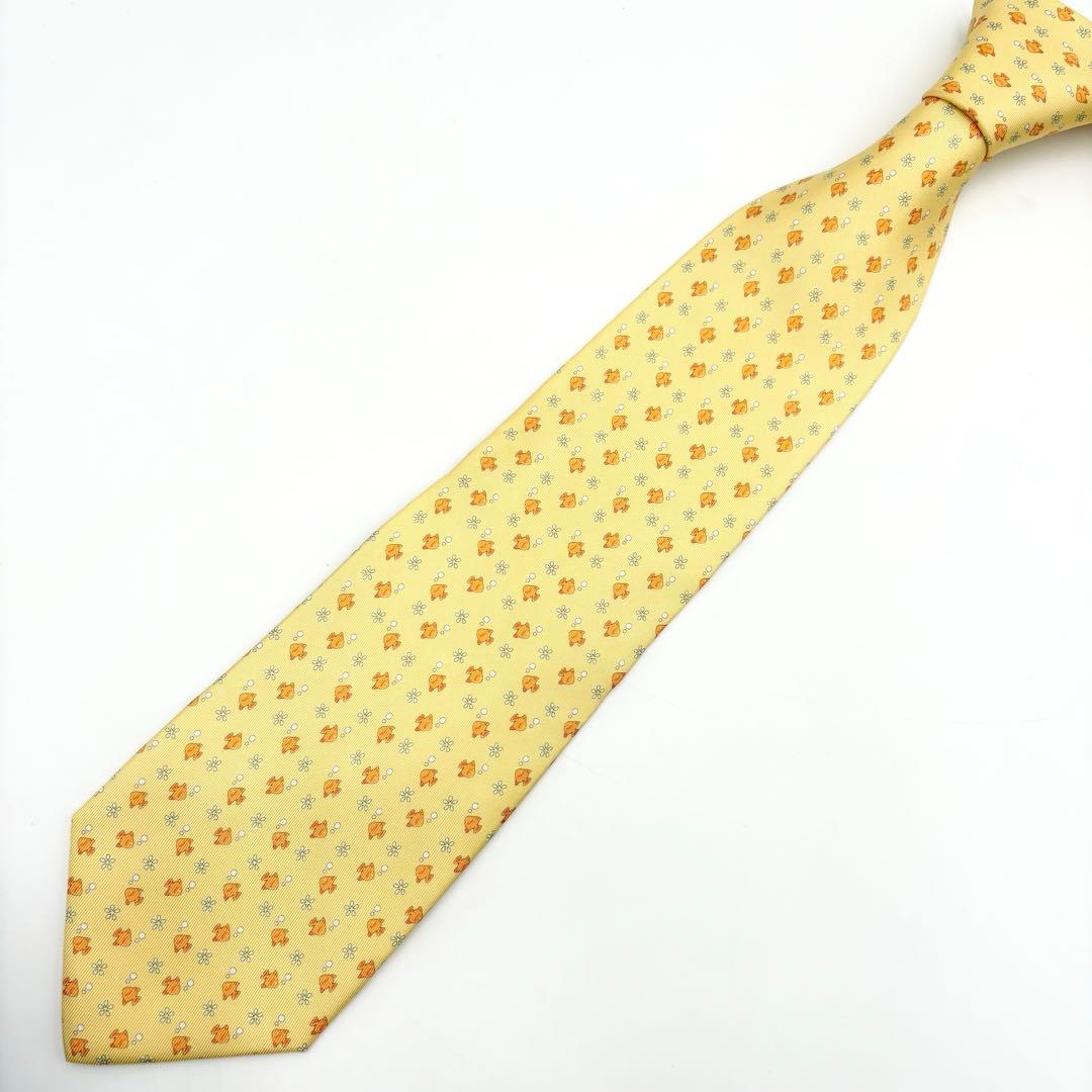 【未使用タグ付き】フェラガモ ネクタイ 金魚&小花柄シルク ラインイエロー