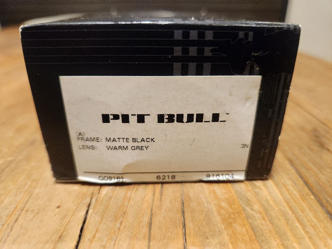廃盤　OAKLEY PIT BULL ピットブル　IO着用