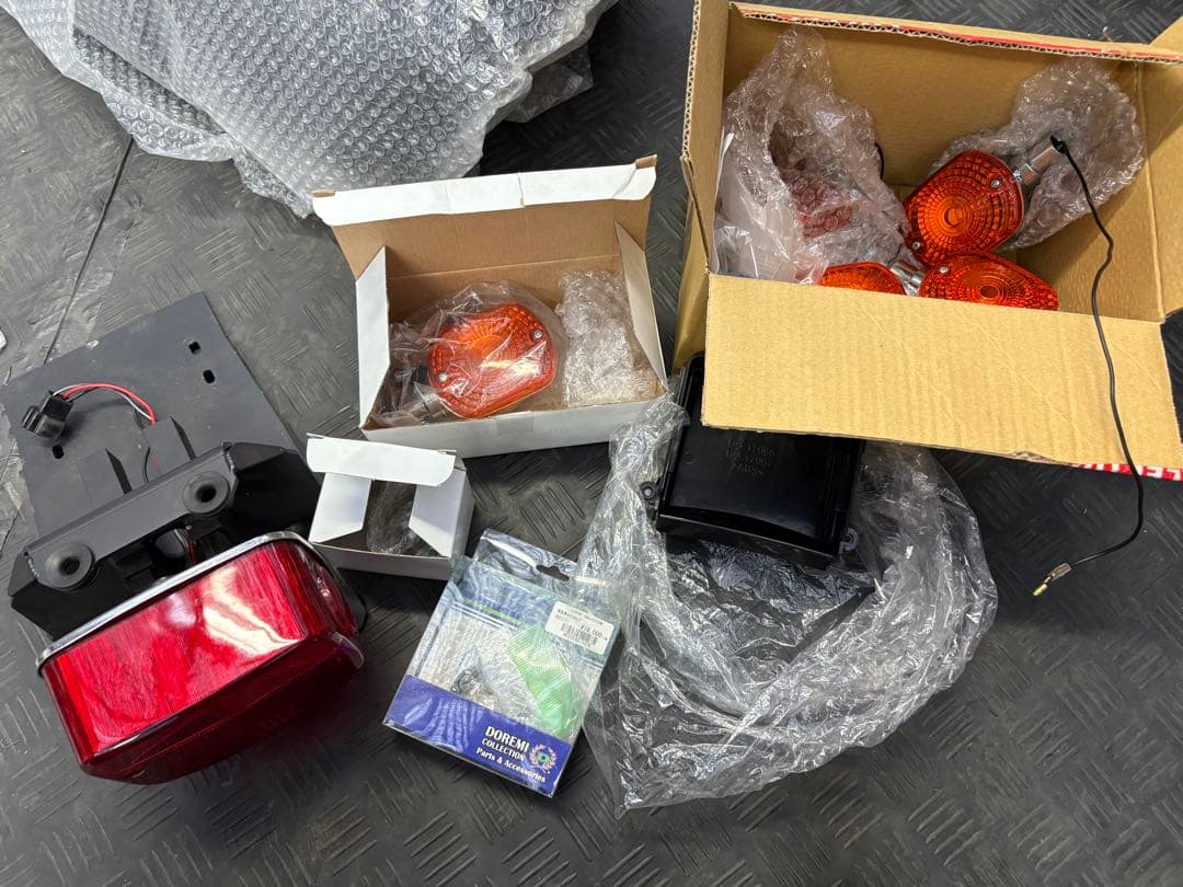 ゼファー400用　ドレミ外装　フルセット