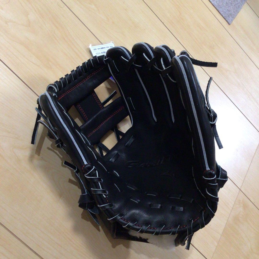 ミズノ　硬式　グローブ　グローバルエリート　新品未使用タグ付き　収納袋付き