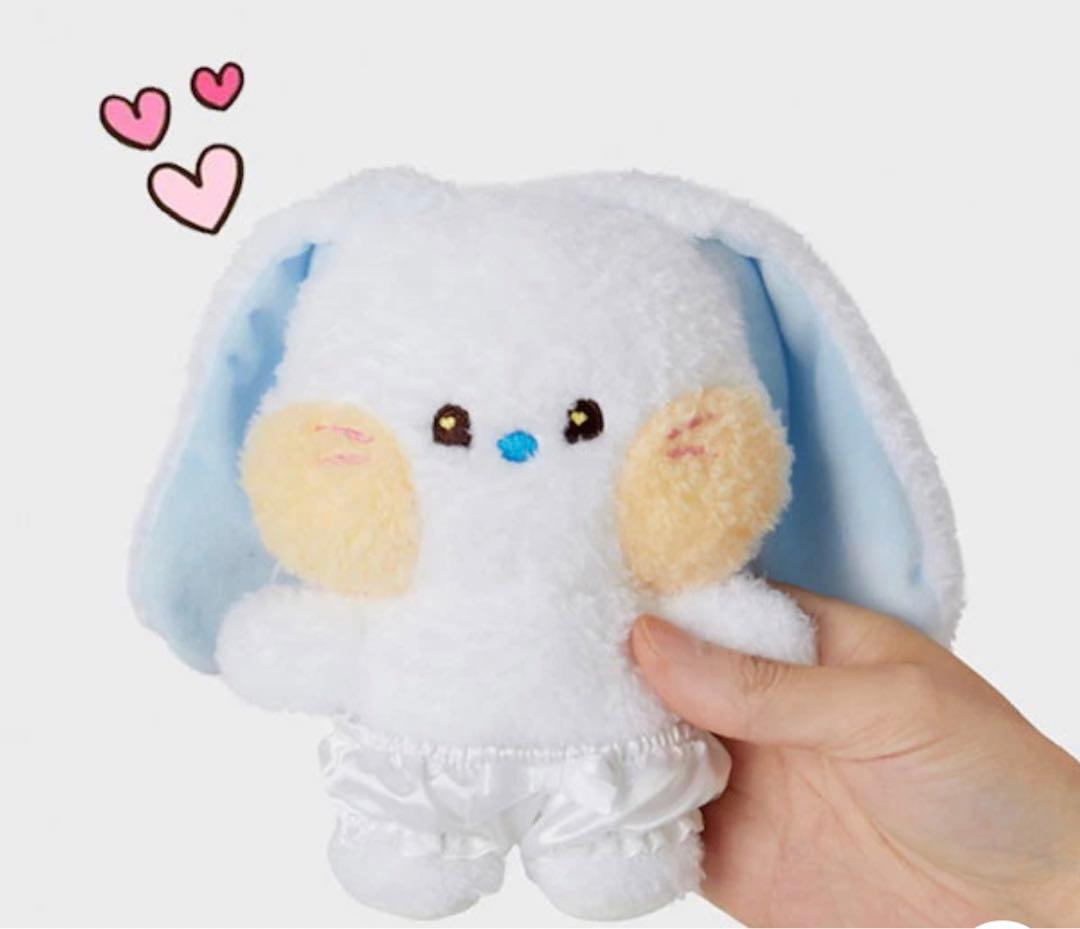 ヘリン　NewJeans 韓国 popup 限定ブニーニコスチューム＆キーリング