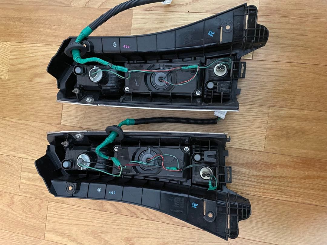 JF1 N BOX 後期テールランプ 左右セット