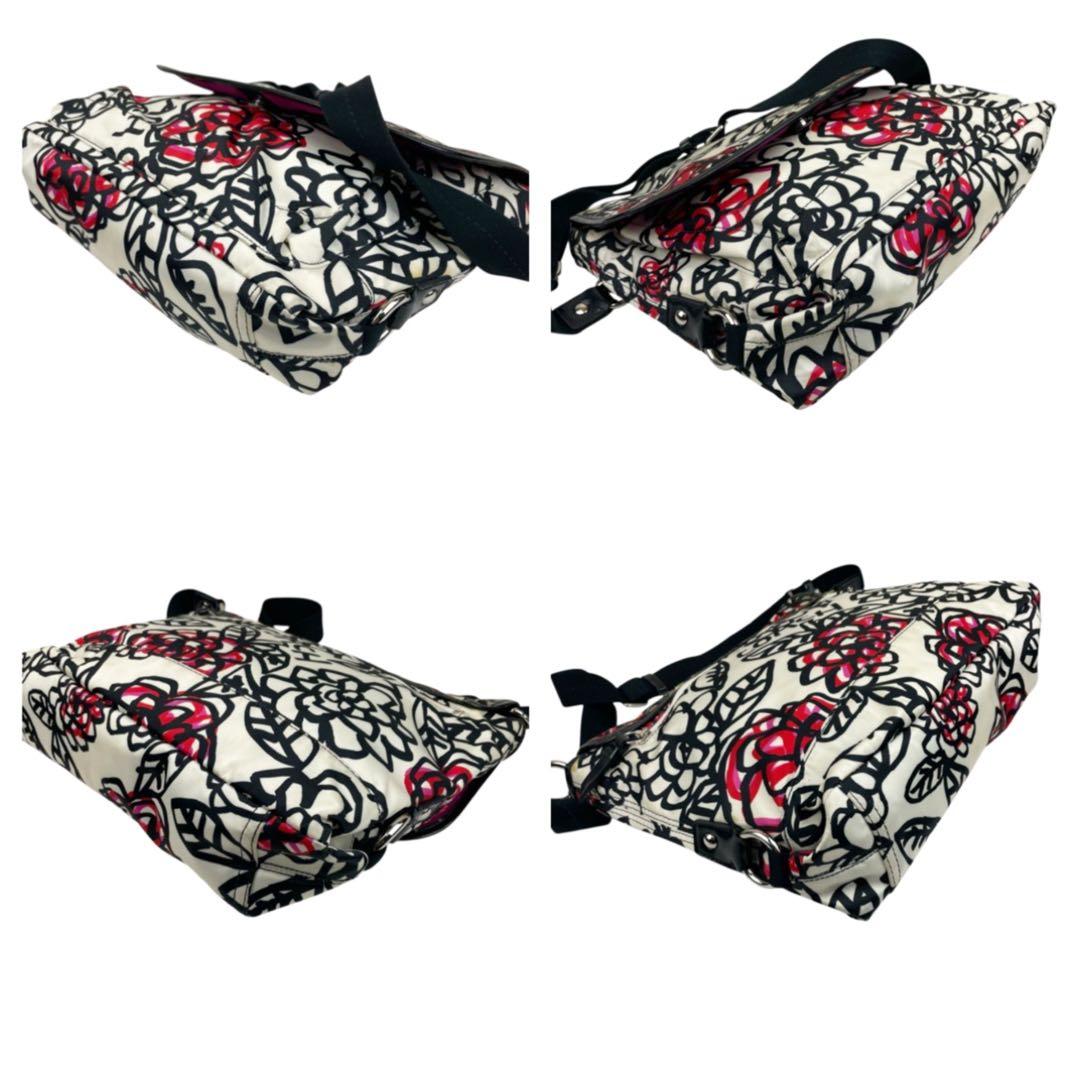 COACH 　コーチ　ショルダーバッグ　メッセンジャーバッグ　A4可　斜め掛け