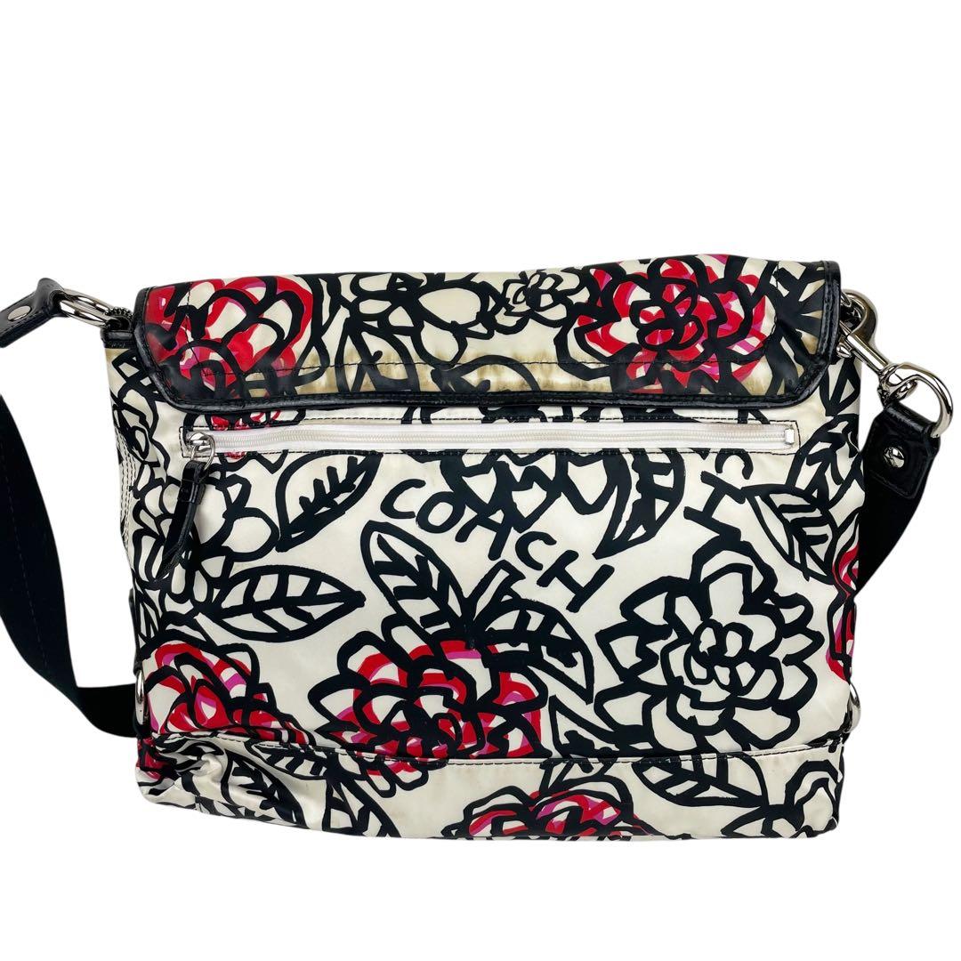 COACH 　コーチ　ショルダーバッグ　メッセンジャーバッグ　A4可　斜め掛け