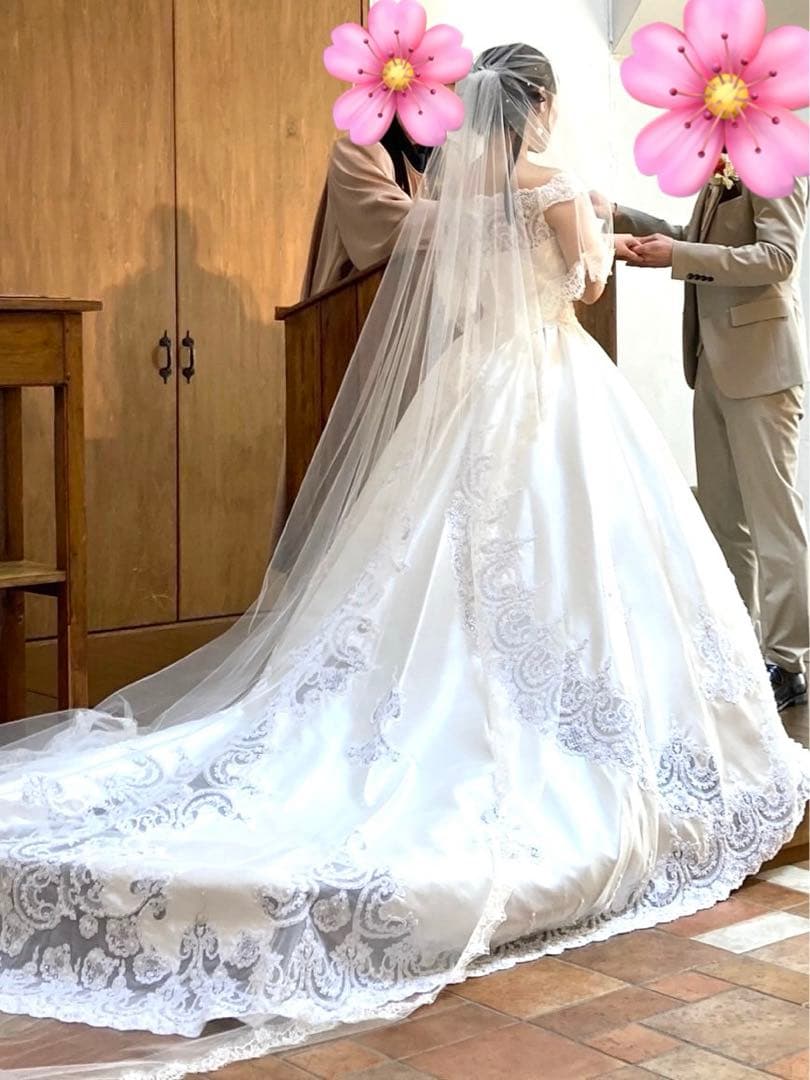 ベリッシマ ウェディングドレス　パニエ 付き