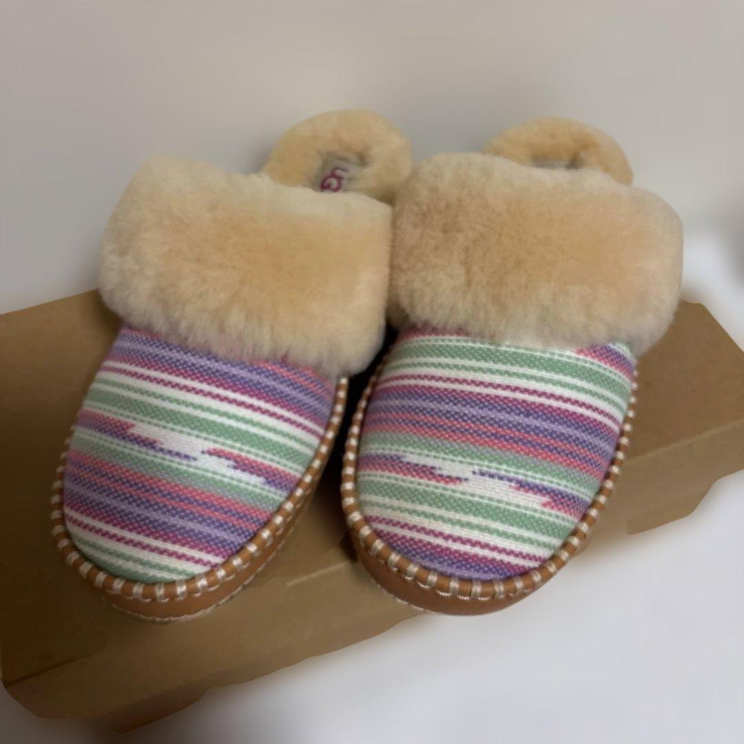 レディースuggスリッパ