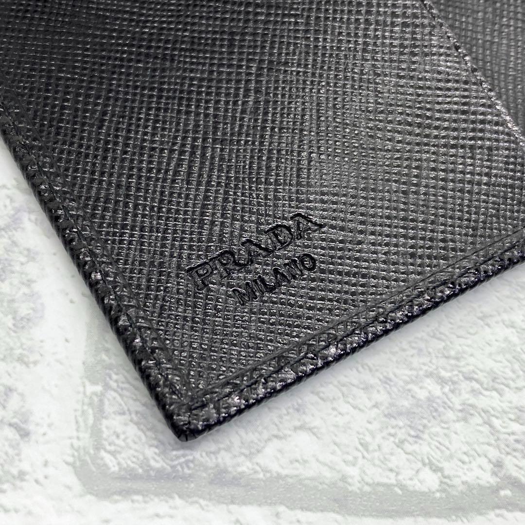 【 新品未使用 】PRADA  6連キーケース サフィアーノレザー 三角プレート