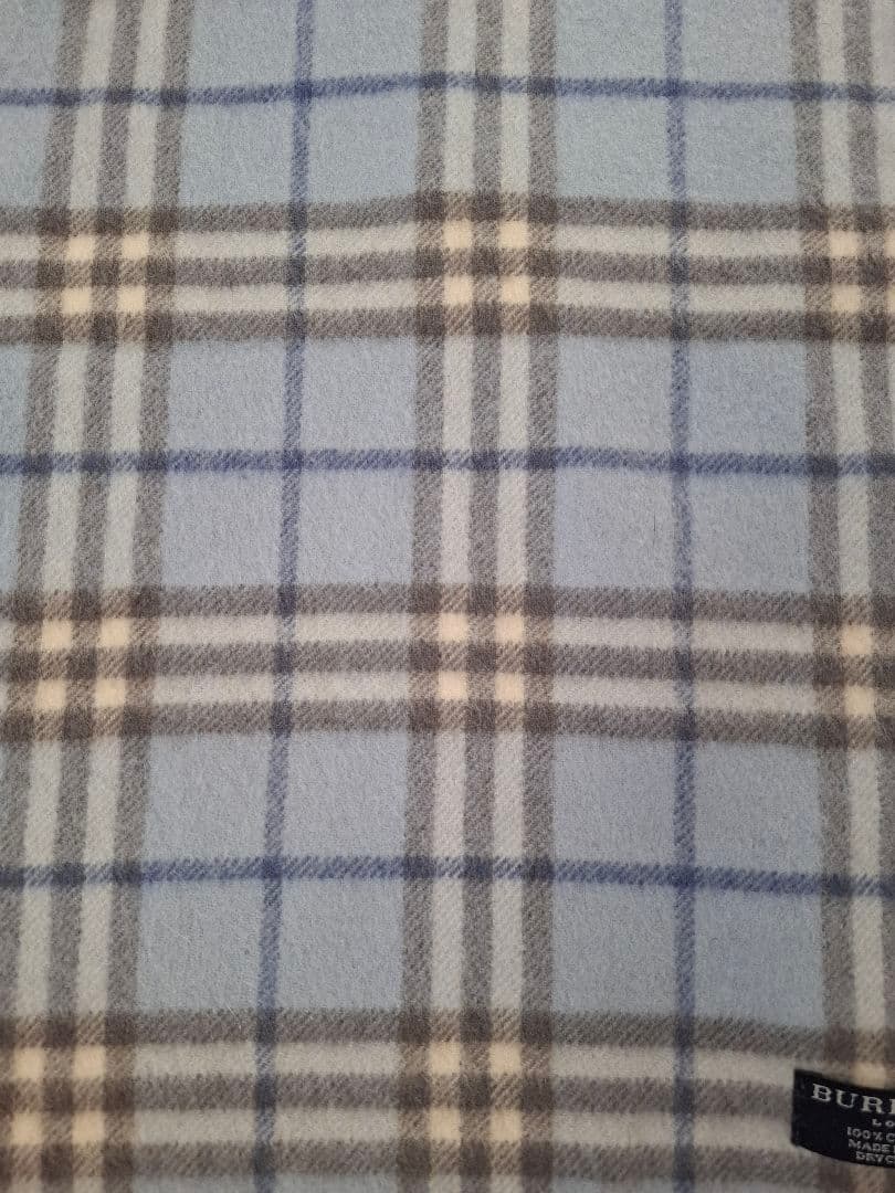 希少色☆ バーバリー　BURBERRY カシミヤ100% マフラー 水色　美品