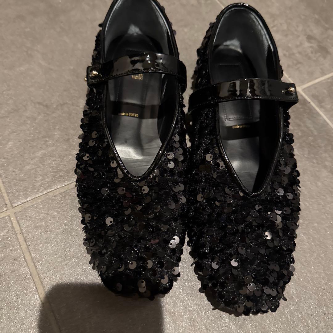 HENRI EN VARGO　黒 スパンコール フラットシューズ 36
