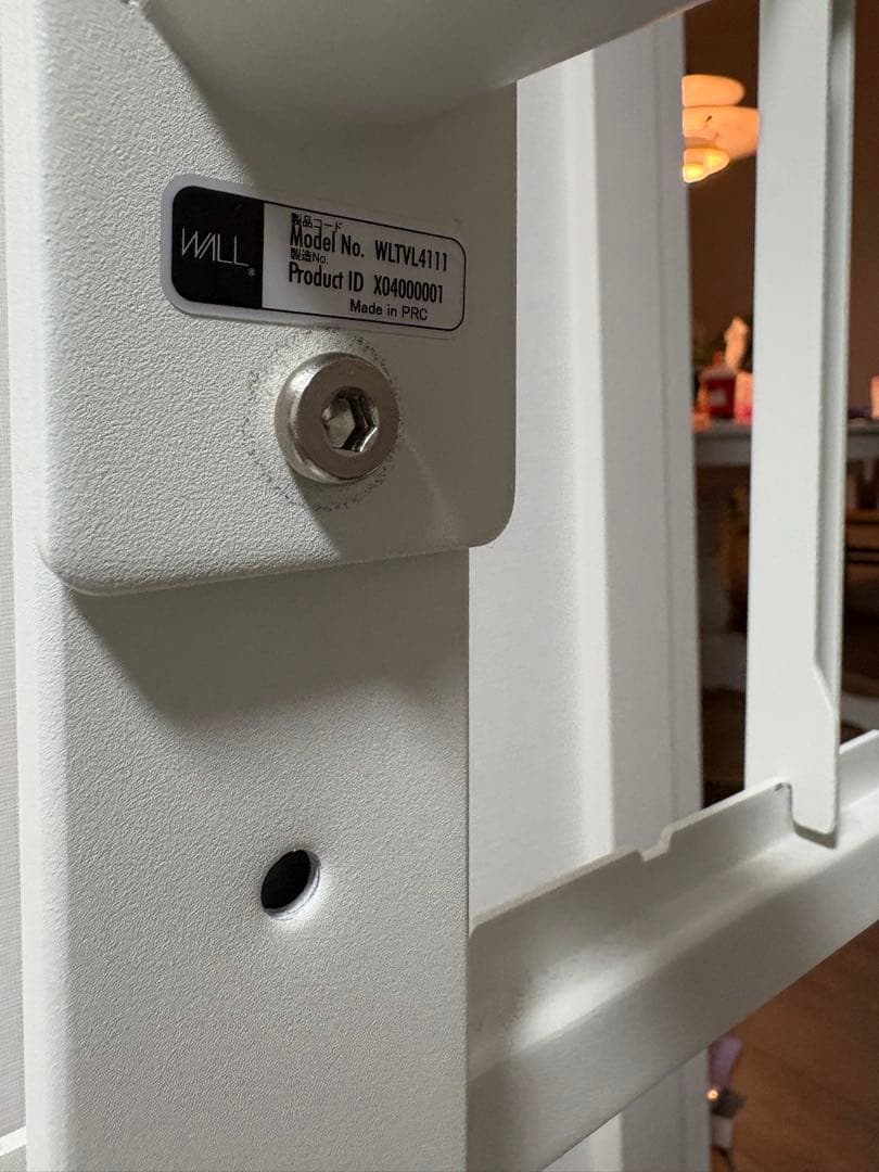 ※値下げ_WALL テレビスタンド　サテンホワイト_キャスター付き