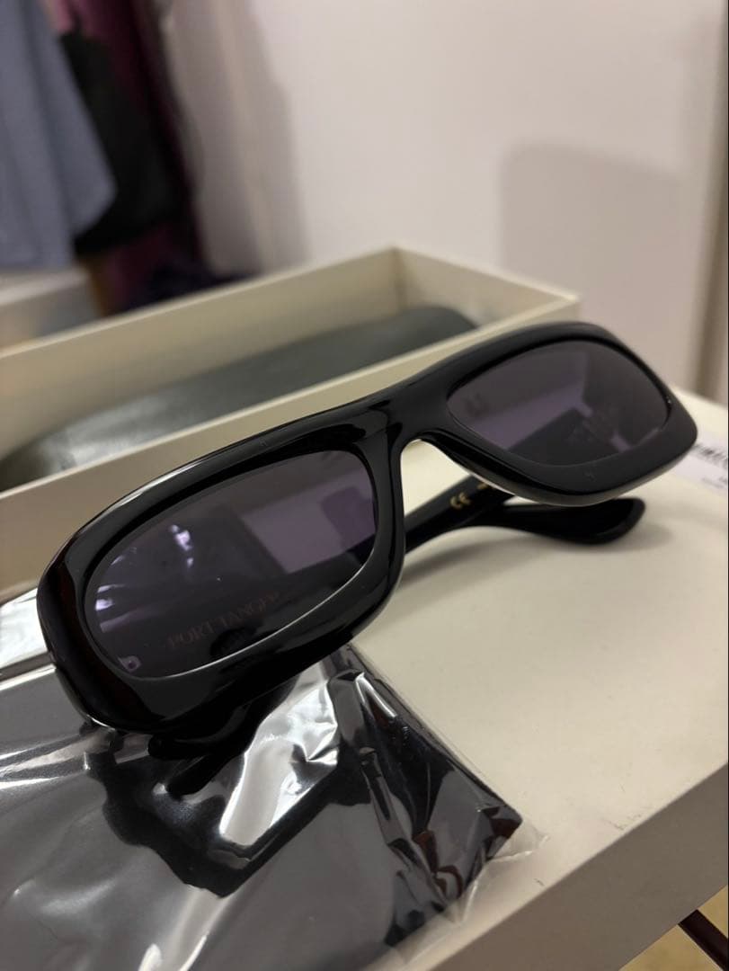 Port Tanger ブラック サングラス