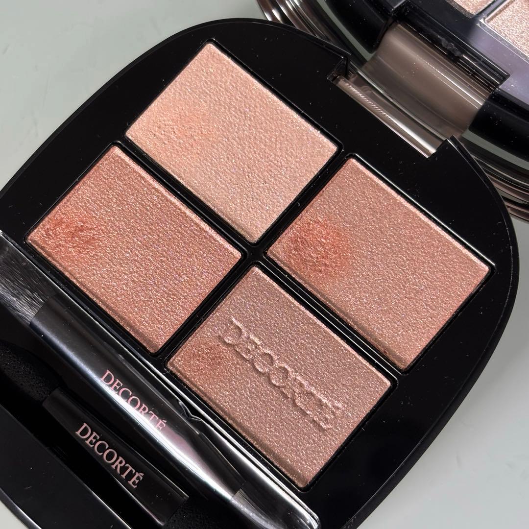 COSMEDECORTE スキンシャドウ デザイニング パレット 09