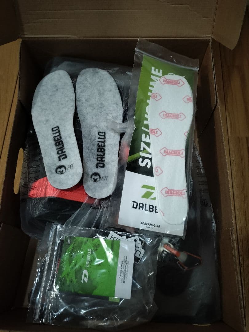 ダルベロ　ルポ　DALBELLO LUPO