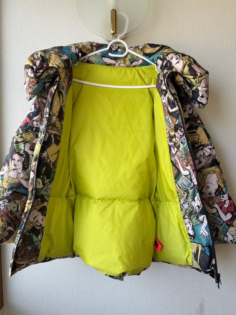 早い者勝ち☆美品 あちゃちゅむ　 ダウンジャケット☆ディズニー白雪姫コラボ