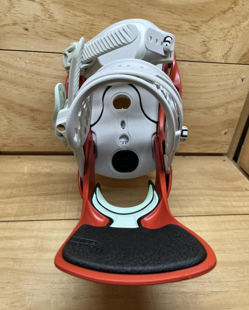 【573】BURTON LEXA X EST レクサ エックス Sサイズ