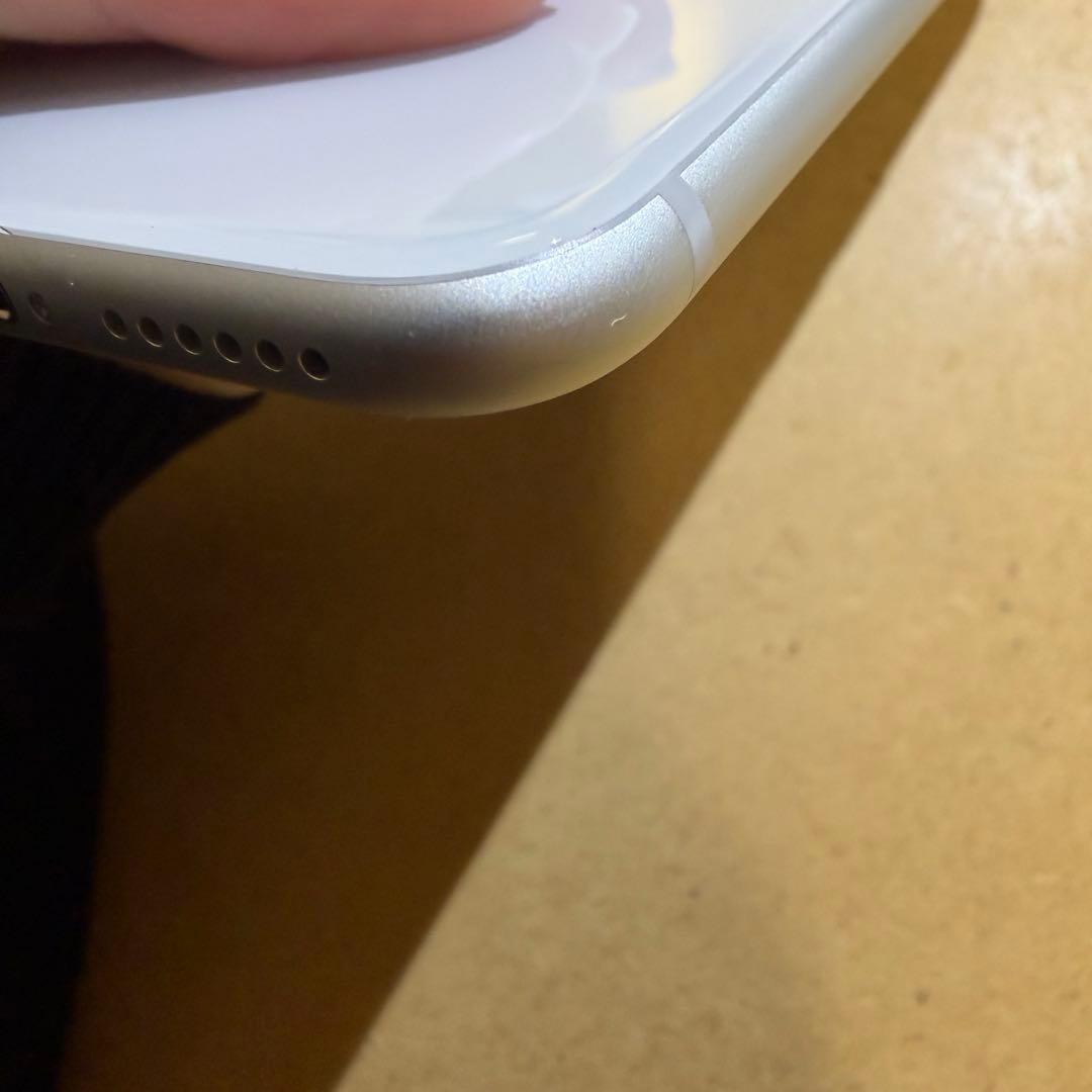 D*z様 iPhone 8 シルバー 256GB SIMフリー