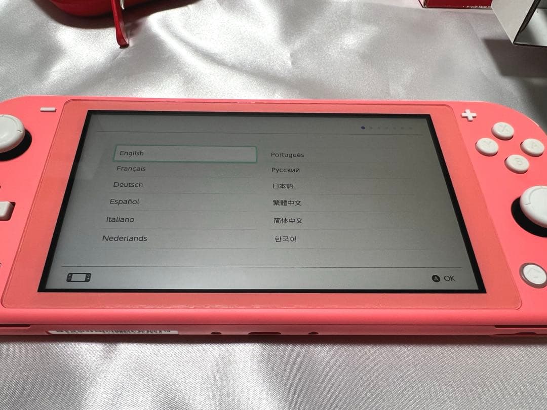 【ぽて】Nintendo switch lite コーラル