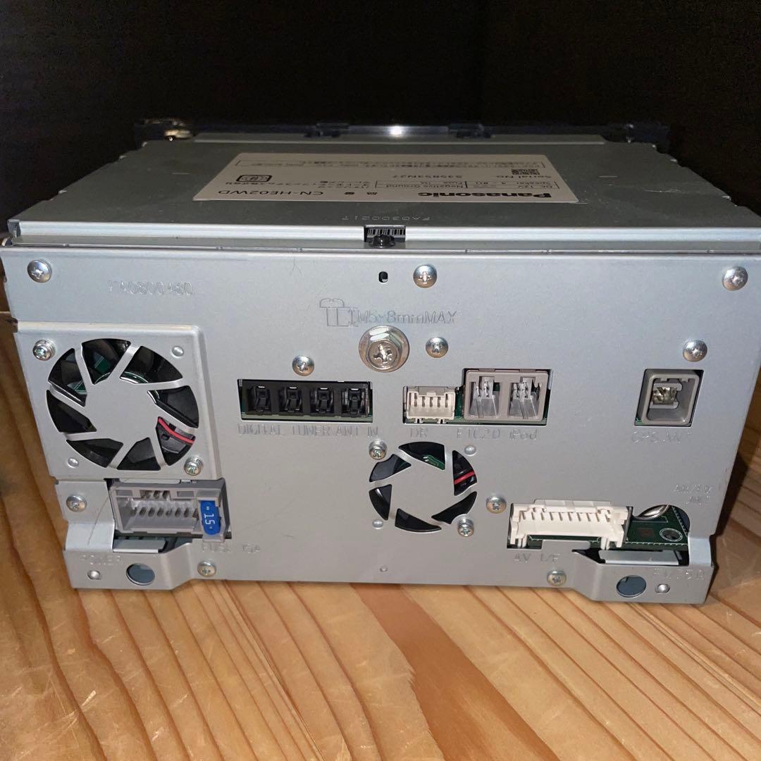 Panasonic CN-HE02WD strada メモリーナビ　2022年