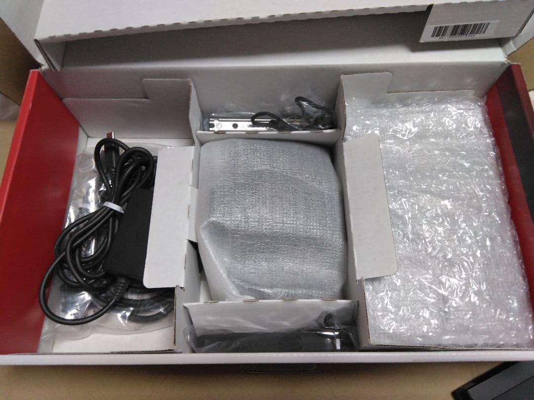 中古 良品 Nintendo Switch ネオンレッド最安値