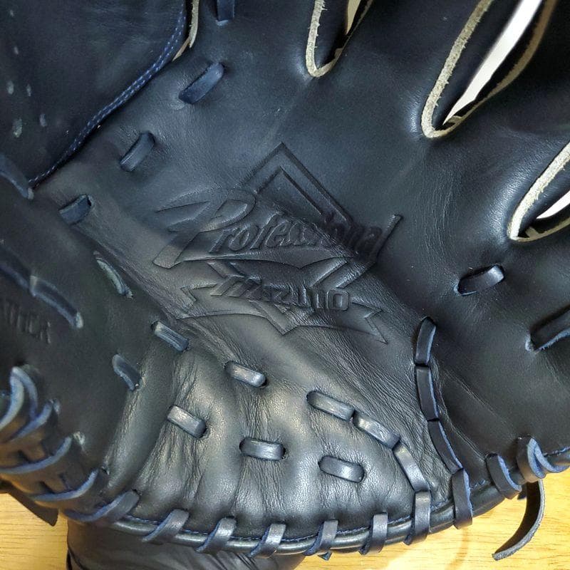 ミズノ 斎藤佑樹モデル 限定品 激レア Mizuno 投手用 軟式グローブ