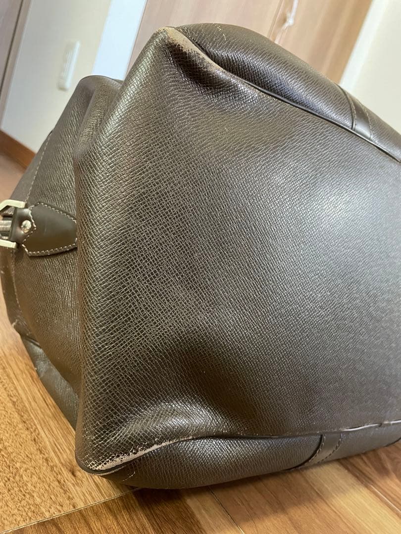 ルイヴィトン　タイガ　ケンダルPM ボストンバッグ　ブラウン　鍵ストラップ付き