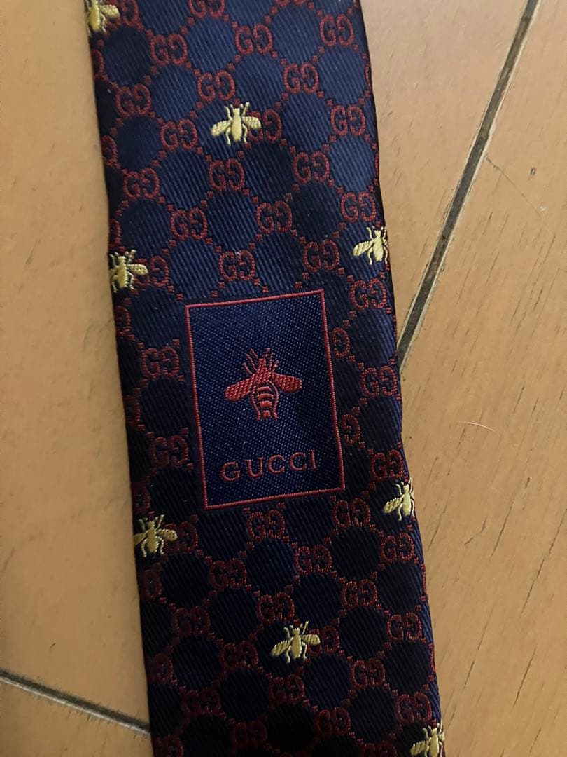 GUCCI ネイビー シルク ネクタイ　インターロッキング