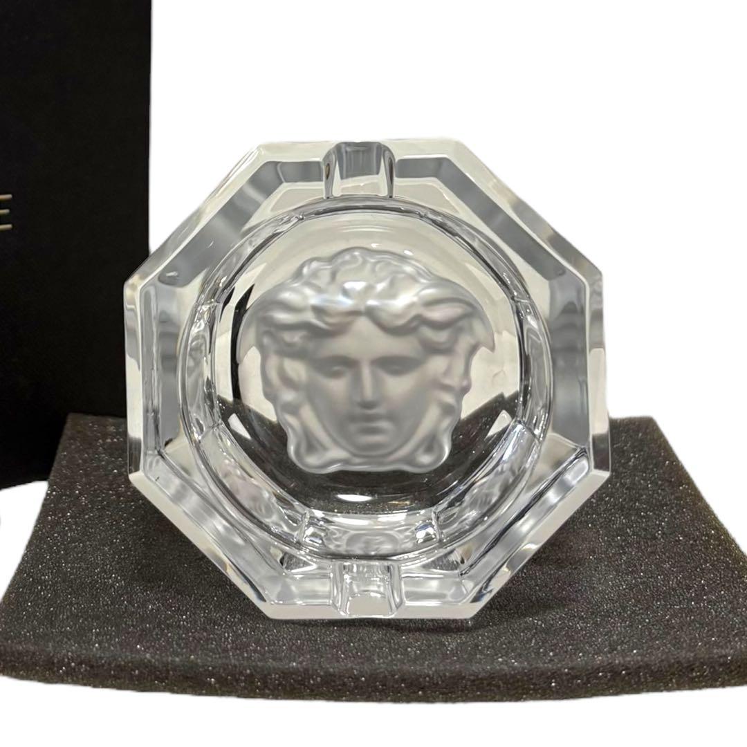 【未使用✨】ヴェルサーチ 付属品 灰皿 メデューサ クリスタル グレー