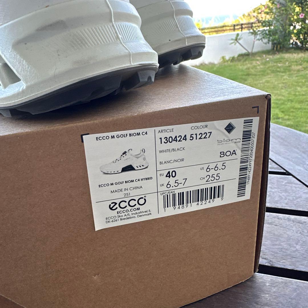 一度使用ほぼ未使用一番人気ecco GORE-TEX スニーカー定価44,000