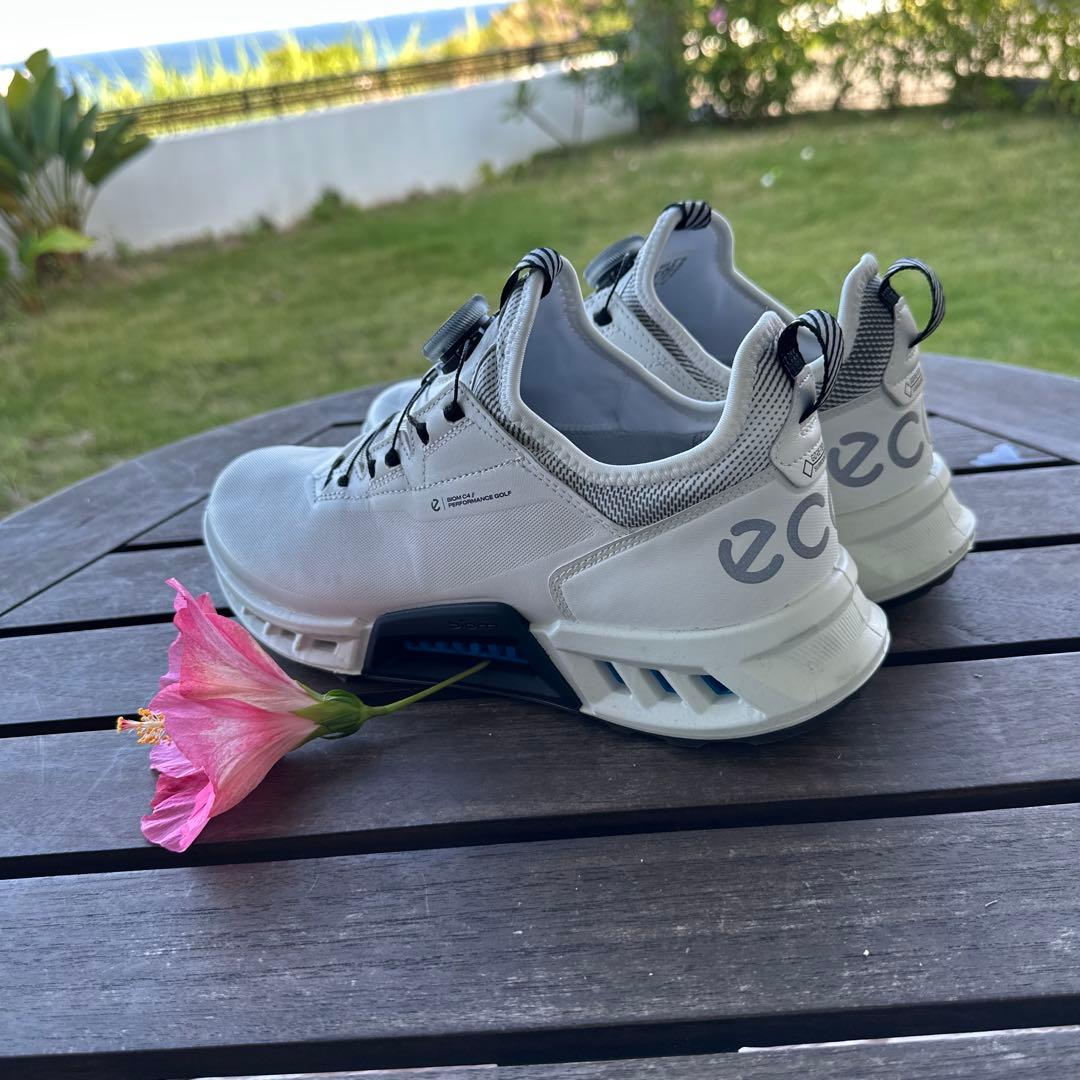 一度使用ほぼ未使用一番人気ecco GORE-TEX スニーカー定価44,000