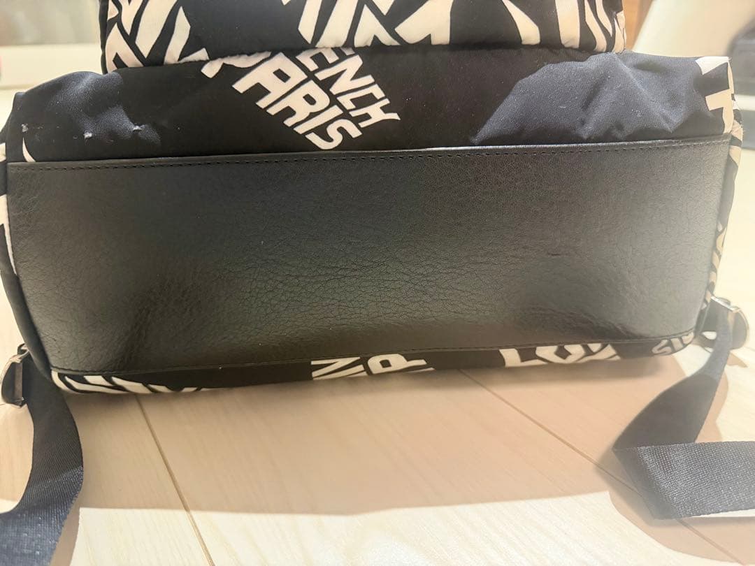 GIVENCHY ブラック バックパック リュック