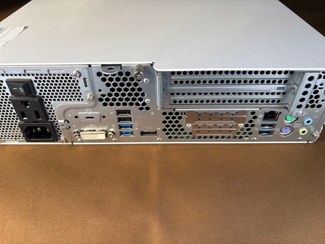 富士通 ESPRIMO 第9世代i3 メモリ16G SSD＋HDD Win11