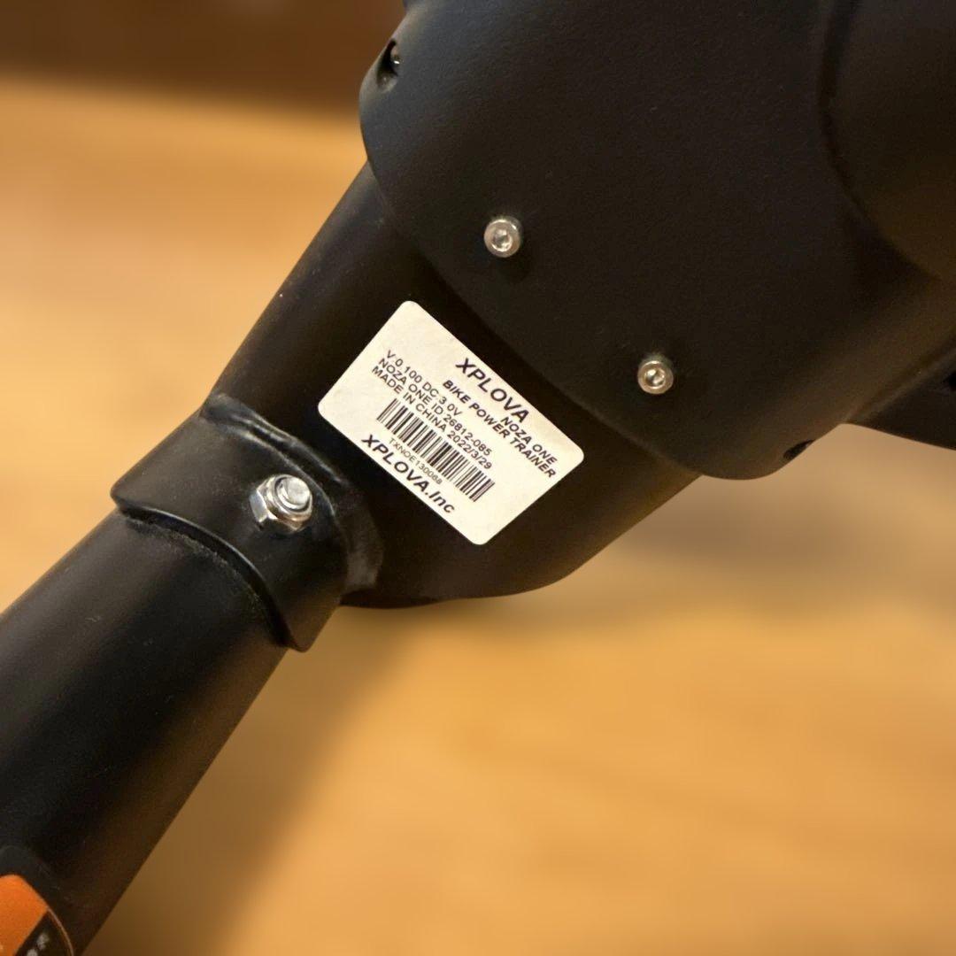 xplova NOZA One エクスプローヴァノザワン　スマートローラー