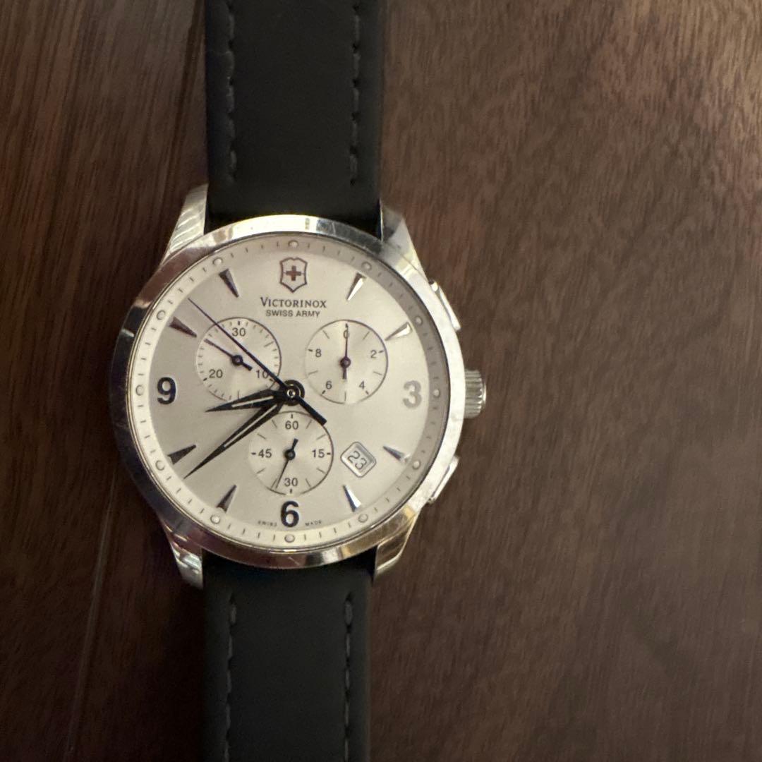 Victorinox 時計