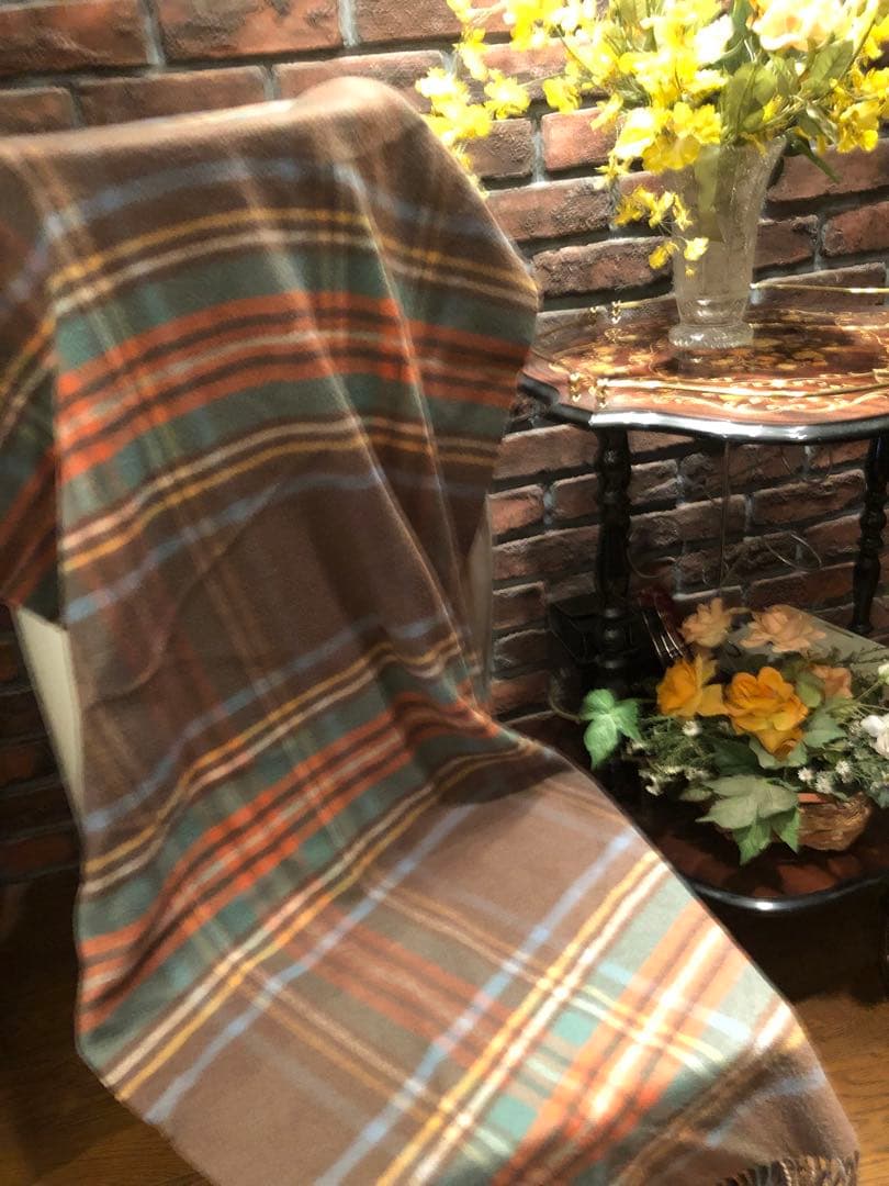 Johnstons of Elgin カシミヤストール