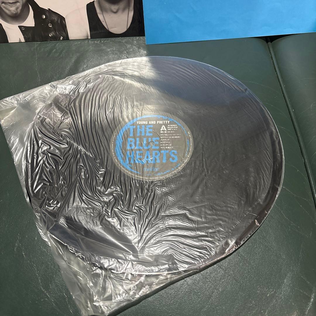 YOUNG AND PRETTY THE BLUE HEARTS レコード