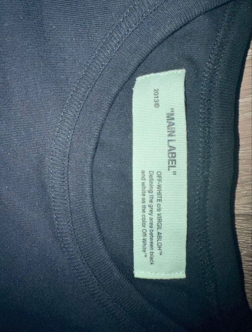 OFF WHITE 長袖シャツ