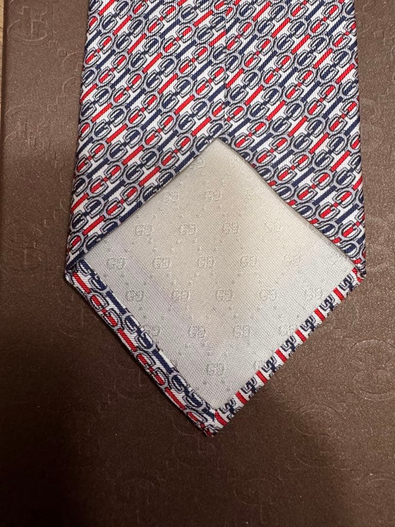 GUCCI グッチ ネクタイ シルク100% 箱付き 新品 正規品