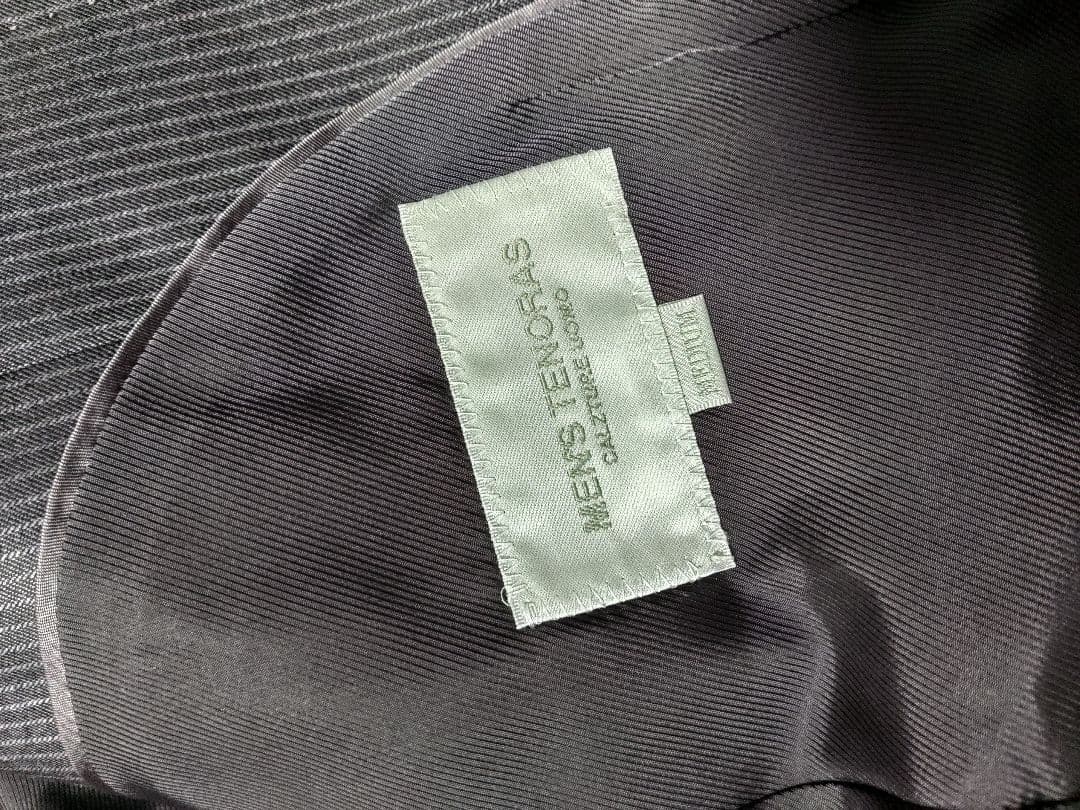 グレー ストライプ スーツジャケット　ティノラス