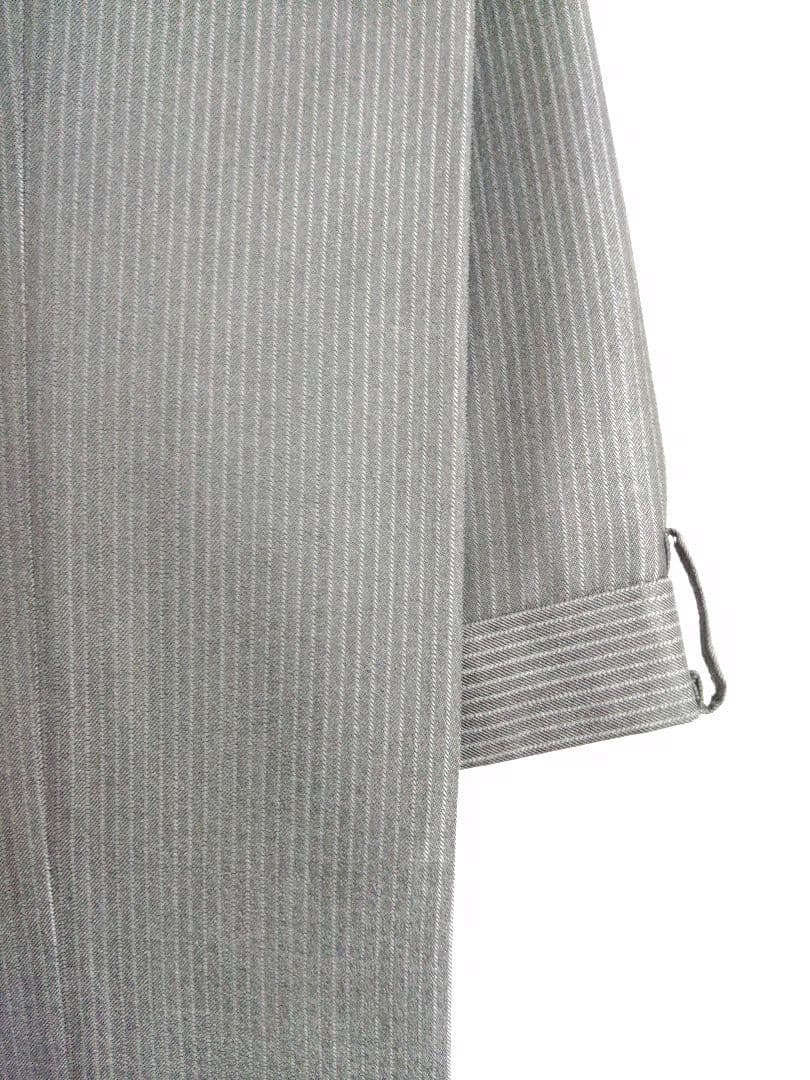 グレー ストライプ スーツジャケット　ティノラス