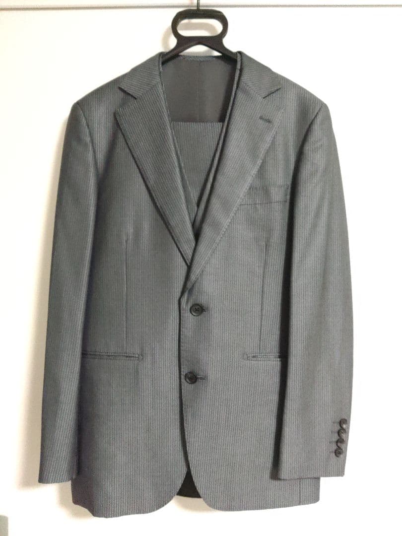 グレー ストライプ スーツジャケット　ティノラス