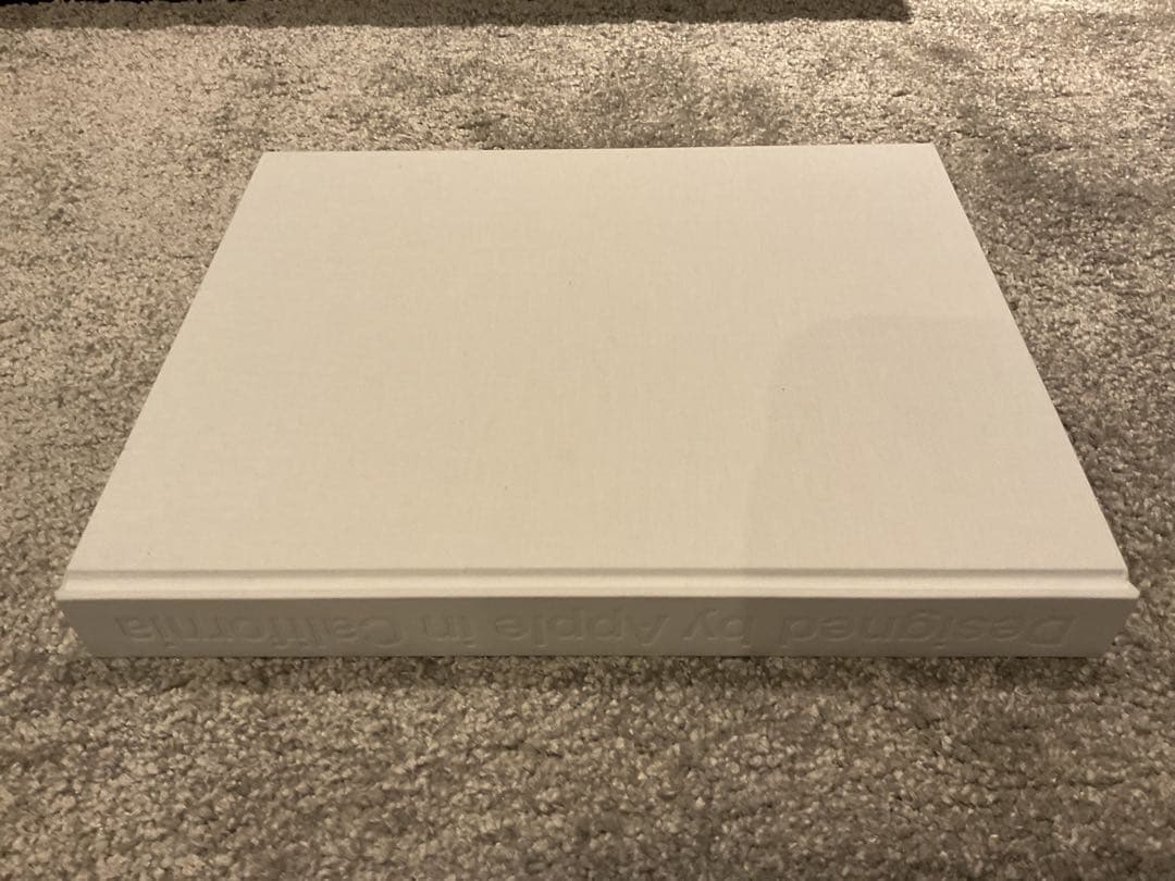 h*h様 MLXF2J/A Designed by Apple in Calif