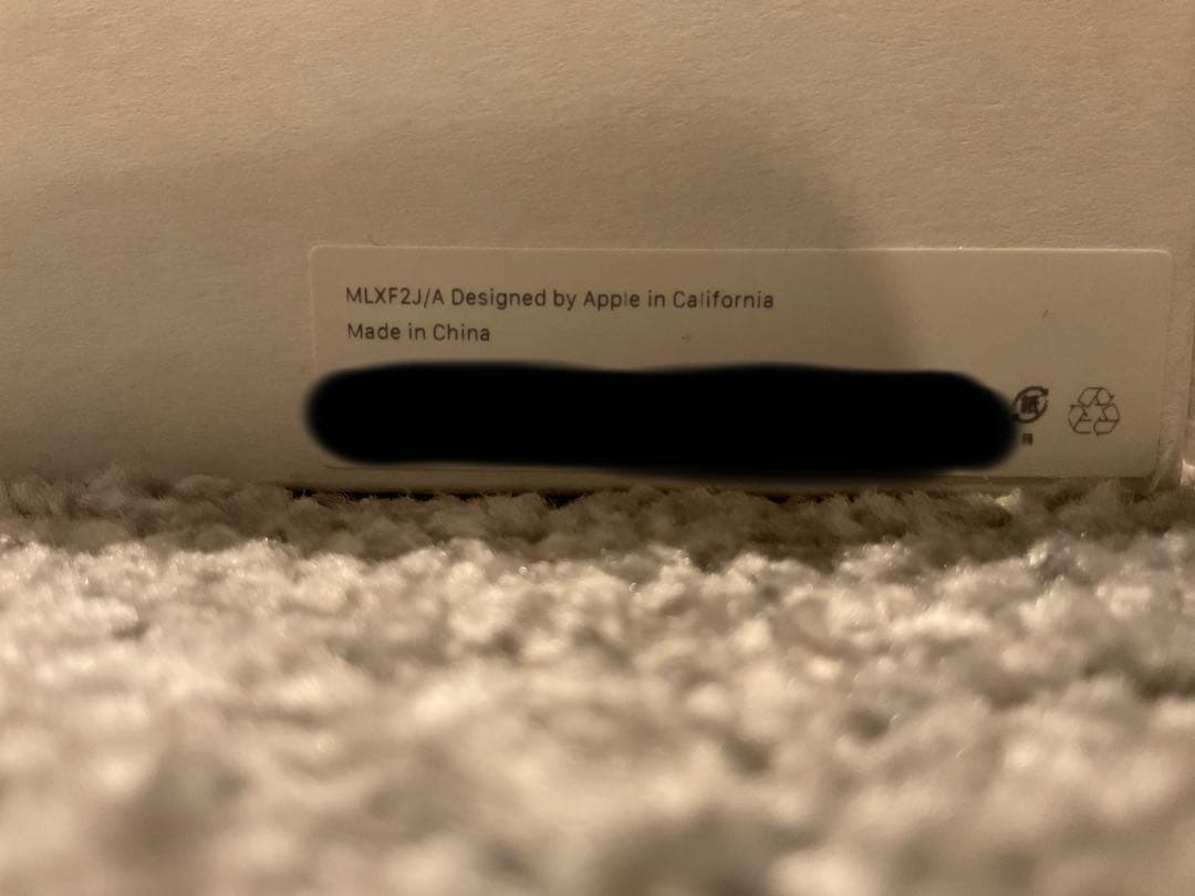 h*h様 MLXF2J/A Designed by Apple in Calif