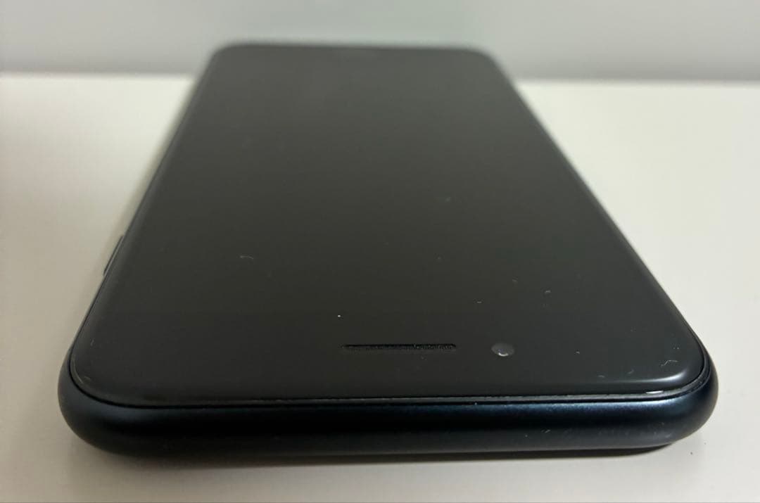 【日曜日値下げ】Apple iPhone SE3ブラック