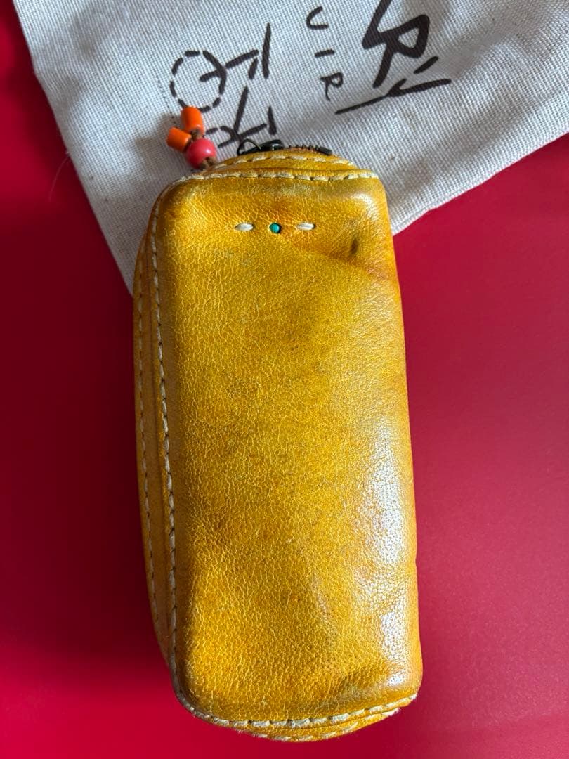 【10/7 11:30までSALE】 アンリクイール　イエロー キーケース