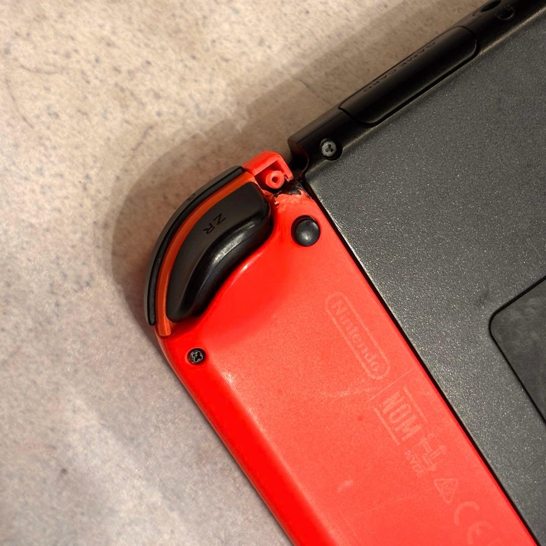 Nintendo Switch 赤/青 本体　中古本体　早い者勝ち‼︎