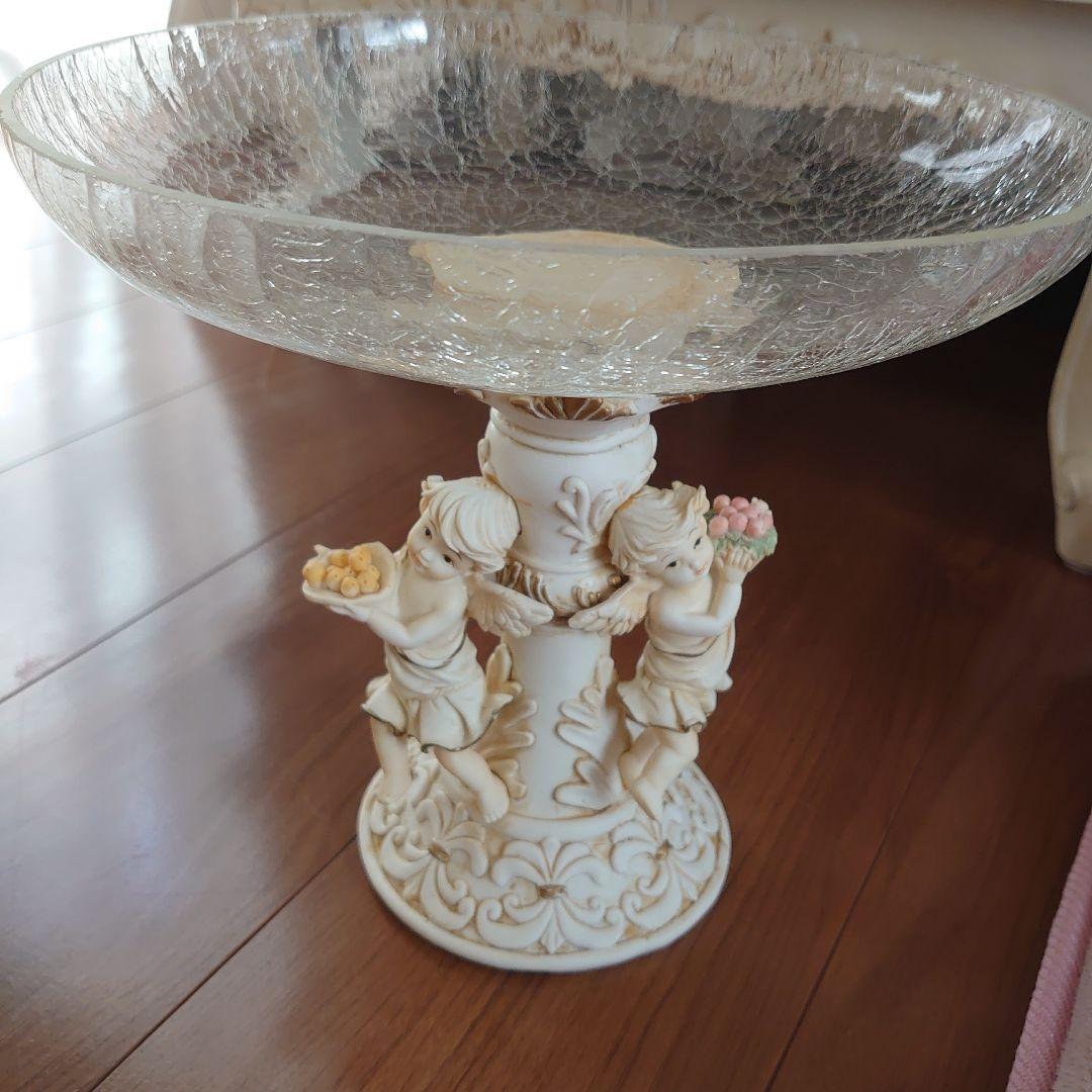 ロココ調アンティーク天使の彫刻付きガラス置物