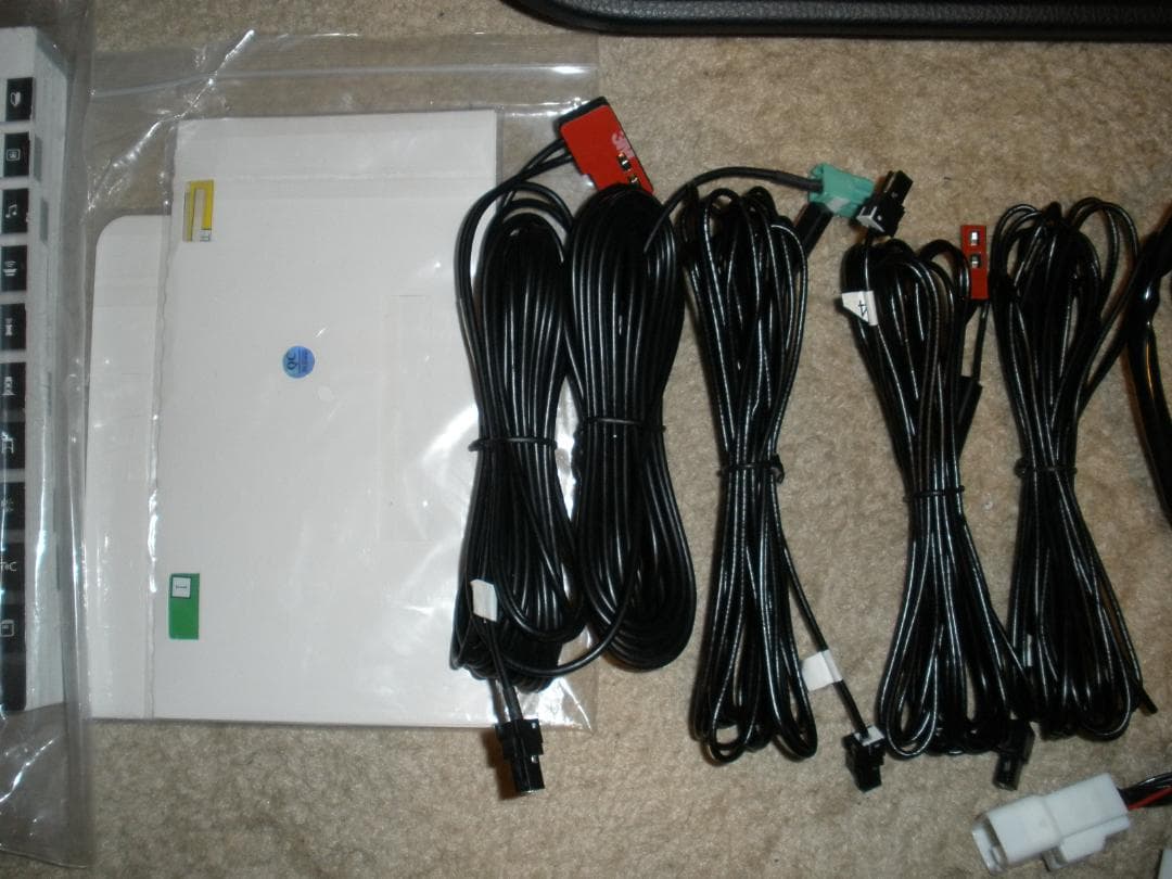 トヨタ純正ナビゲーション　NSZT-Y64T　地図データ22年春版・更新24年